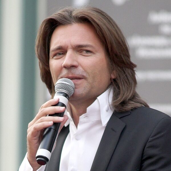 Новогодние Песни Маликов