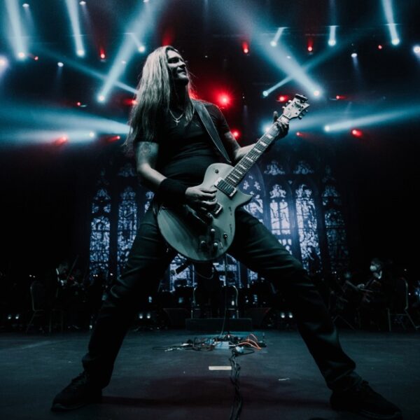 Концерт Metallica Show S&M Tribute