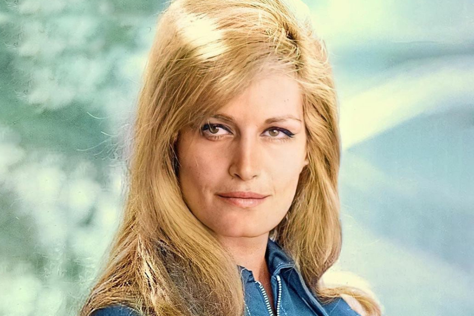 90 лет со дня рождения Далиды: что было в предсмертной записке певицы, которую называли черной вдовой