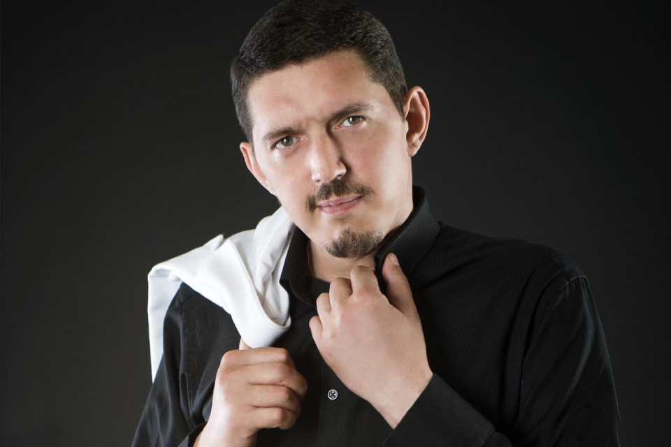 Трагическая биография Аркадия Кобякова: полжизни за решеткой и загадочная смерть 39-летнего певца