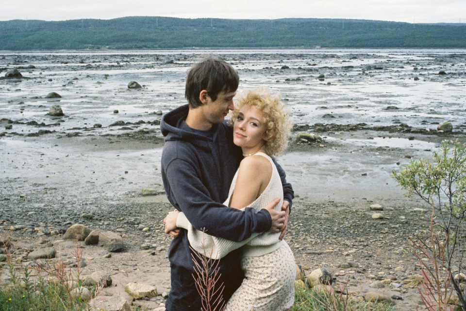 Рецензия на фильм «Год рождения» (2023): как отпилить себе голову и приклеить ее обратно