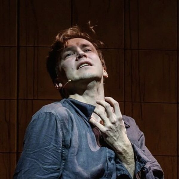 Спектакль «Голод» в МХТ Чехова