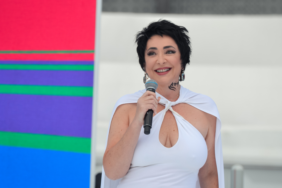 Песня «На Титанике» Лолиты: отказ других певиц, версия с Инстасамкой и новый всплеск популярности