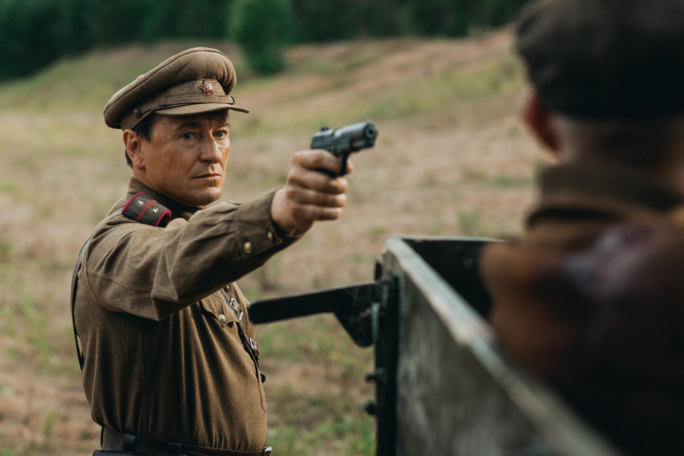 Рецензия на военный триллер «Август» — лучший фильм по мотивам «Момента истины» Владимира Богомолова