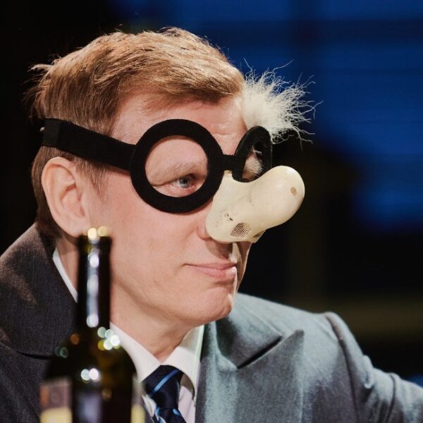 Спектакль «Пять вечеров» в Театре на Трубной