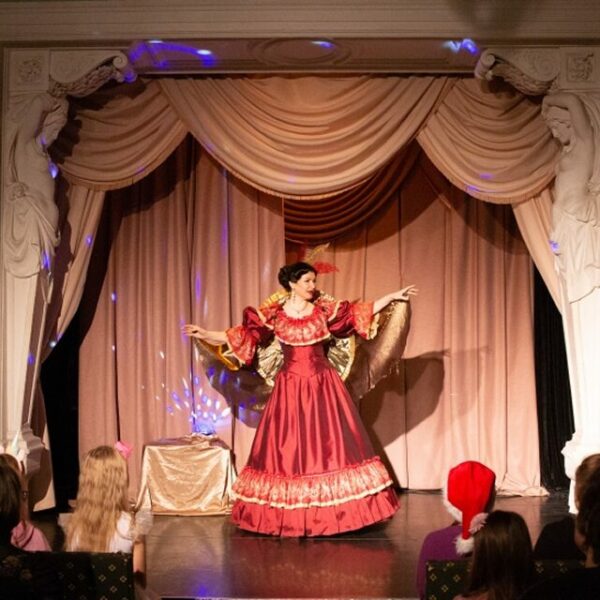 Спектакль «Рождественские предания дома Кочневой»