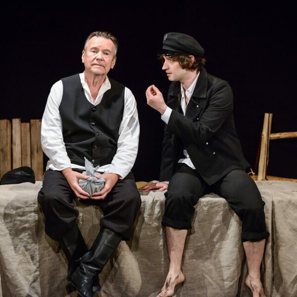 День театра в театре «Комедианты»