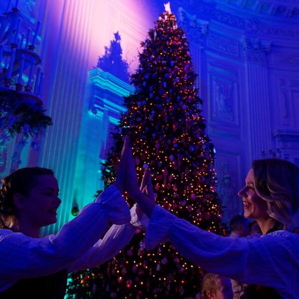 Спектакль «Новый год на планете № 3»