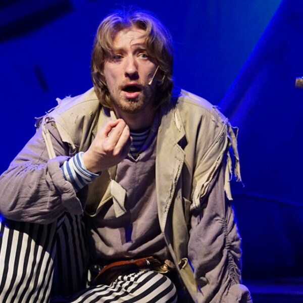 Спектакль «Робинзон Крузо»