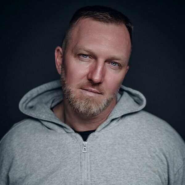 Стендап-концерт Константина Бутакова