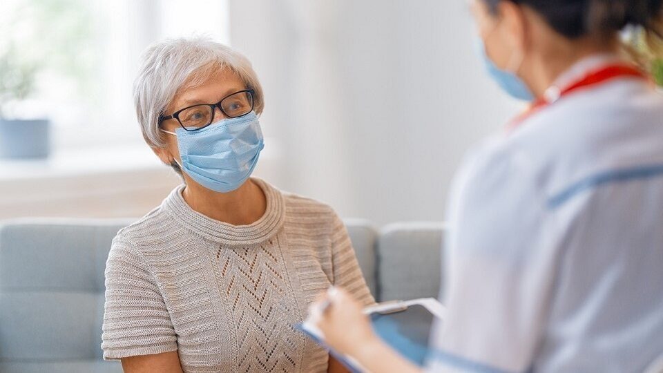 Коронавирус у пожилых людей