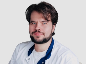 Артем Серов