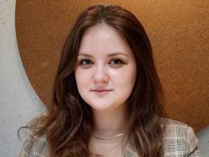 Юлия Макарова