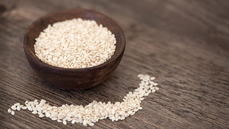 Кунжут: польза и вред для организма мужчин, женщин и детей