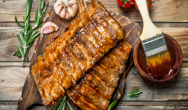 Бараньи ребра с розмарином