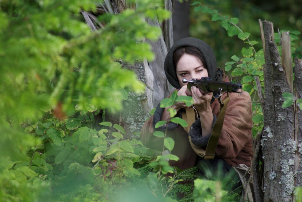 Отзывы на сериал «Зулейха открывает глаза»: «Хаматова играет карикатурно, но за Зулейху переживаю»