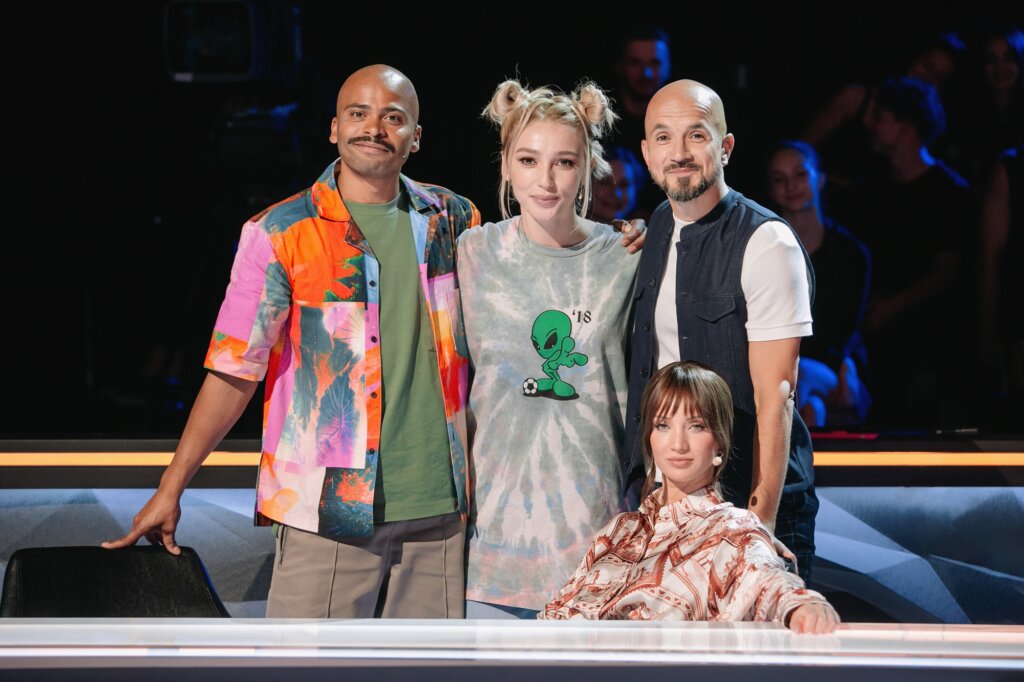 ТНТ перенес съемки шоу «ТАНЦЫ»