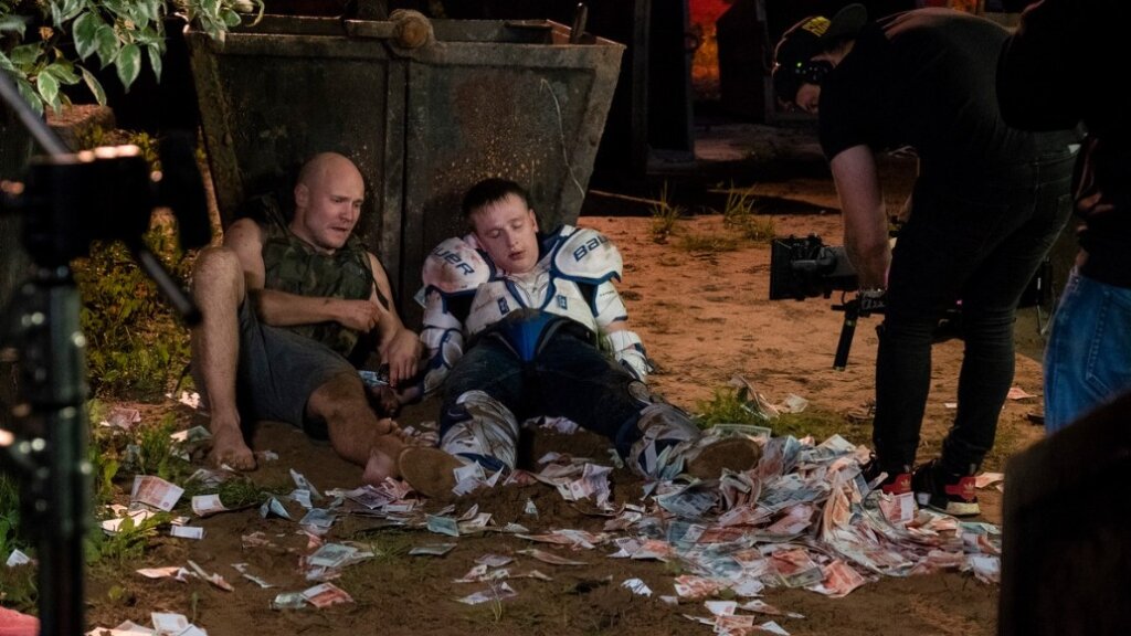 В Сети появился трейлер фильма «Реальные пацаны против зомби»