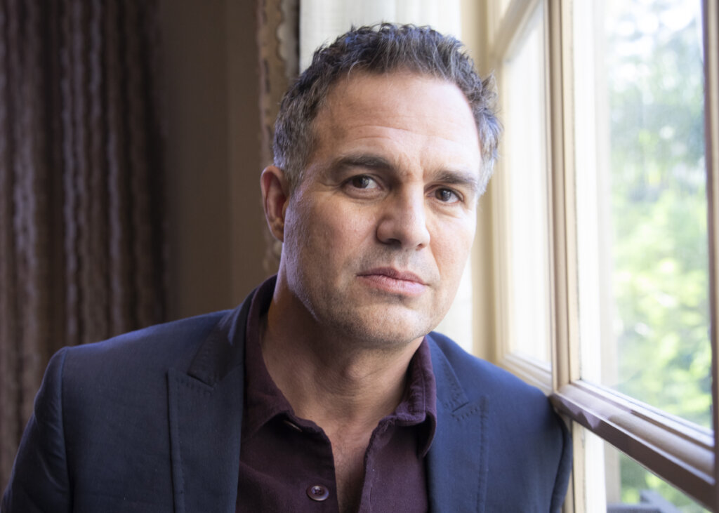 Марк Руффало и Дон Чидл появятся в новых сериалах-комиксах Marvel