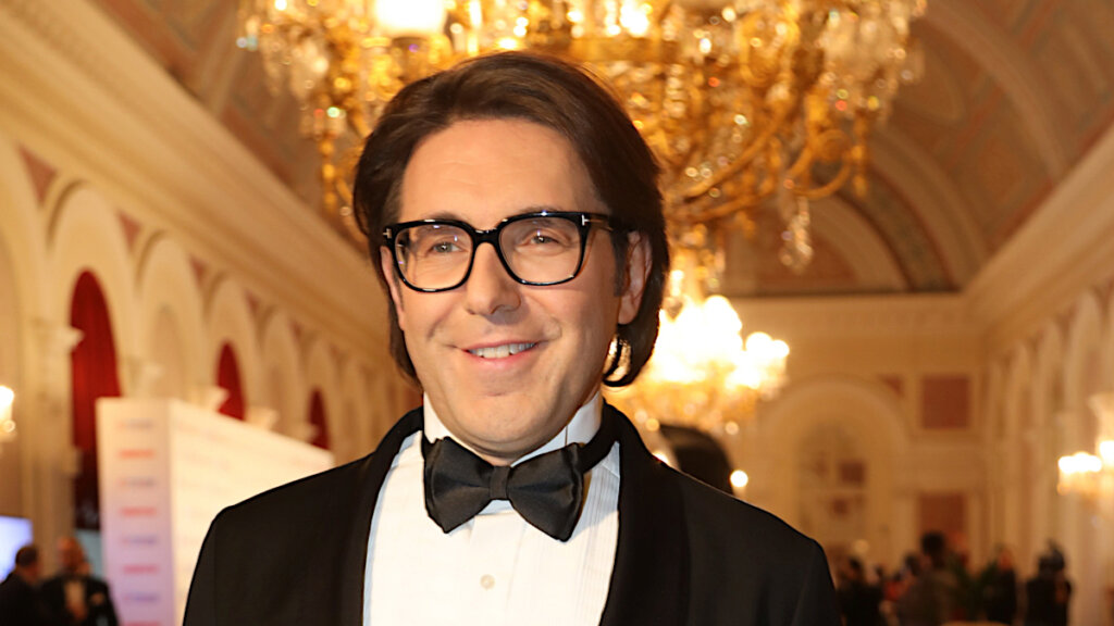 Андрей Малахов впервые показал снимок с тещей и тестем