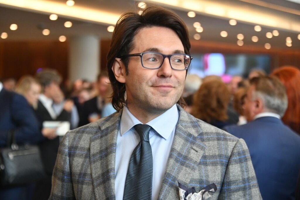 Новости шоу-бизнеса: девять нерожденных детей Шэрон Стоун, новая жизнь замужней Бритни Спирс и страшное горе Малахова