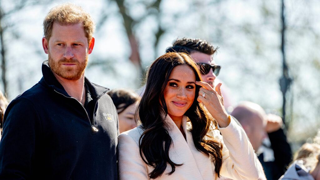 Принц Гарри и Меган Маркл закатили скандал в ресторане