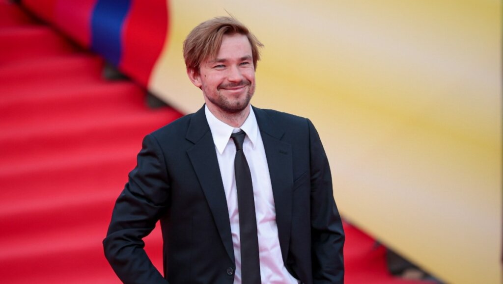 Саша Петров показал фото своей свадьбы на Рублевке