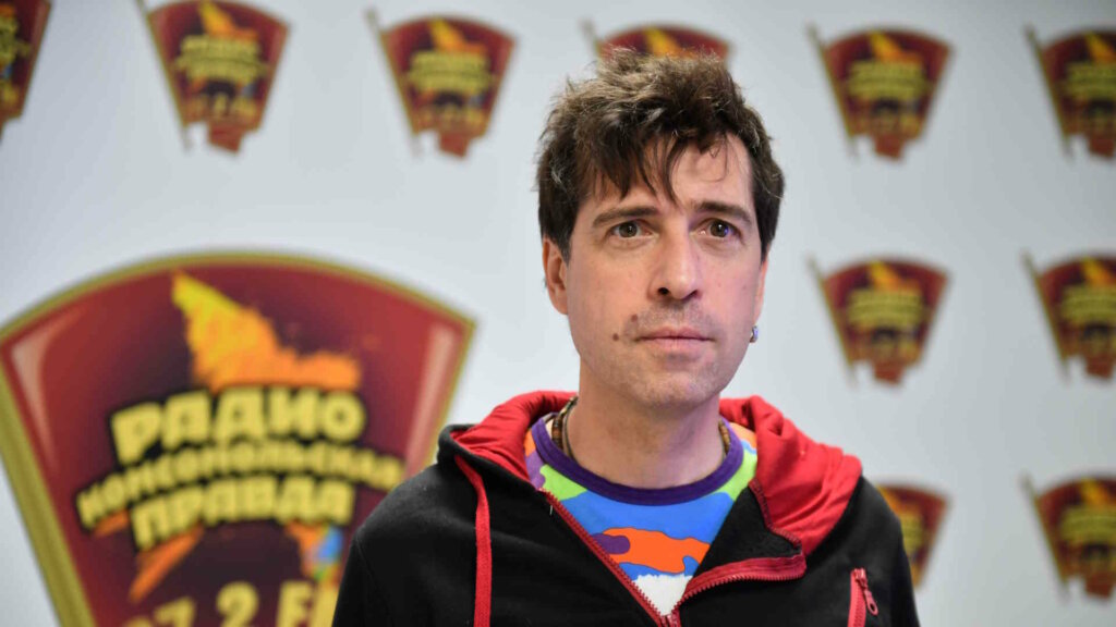 Россиян призвали гордиться Паниным** и Хаматовой