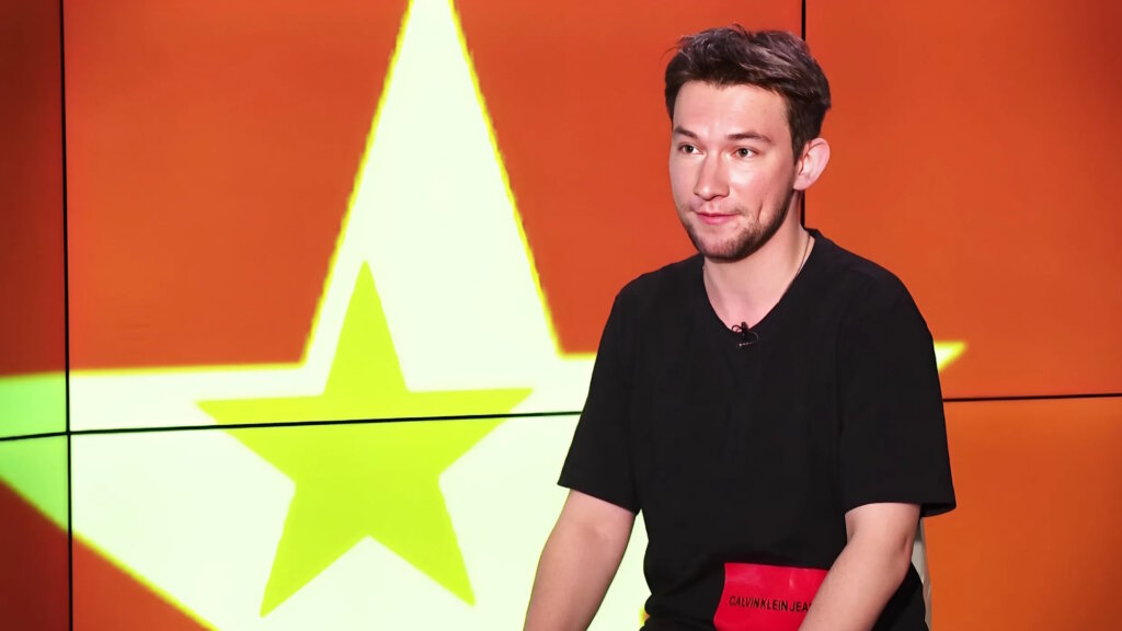 Звезда «Кадетства» спивается и бросил детей