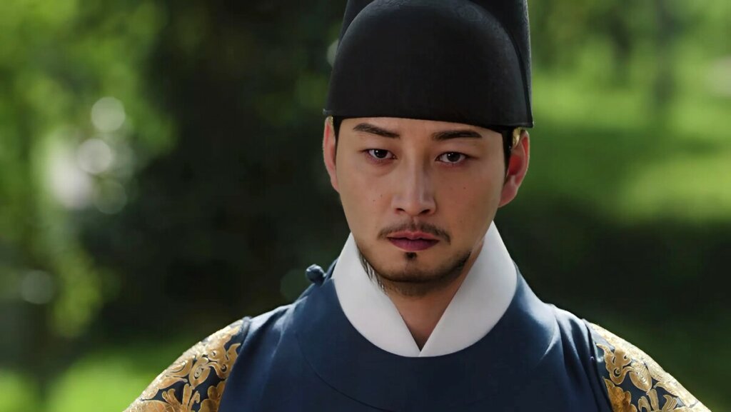 «Я плакал»: Ли Хён-ук рассказал о съемках постельных сцен в дораме «Королева Вонгён»