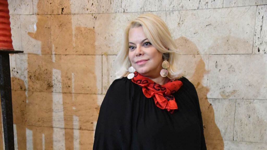 Яна Поплавская хочет закрыть шоу «Маска» из-за пропаганды квадробинга: согласились не все