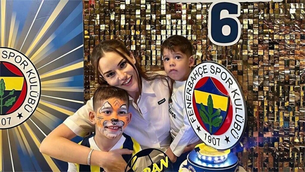 Каран — футболист: Фахрие Эвджен опубликовала фотографии с дня рождения старшего сына