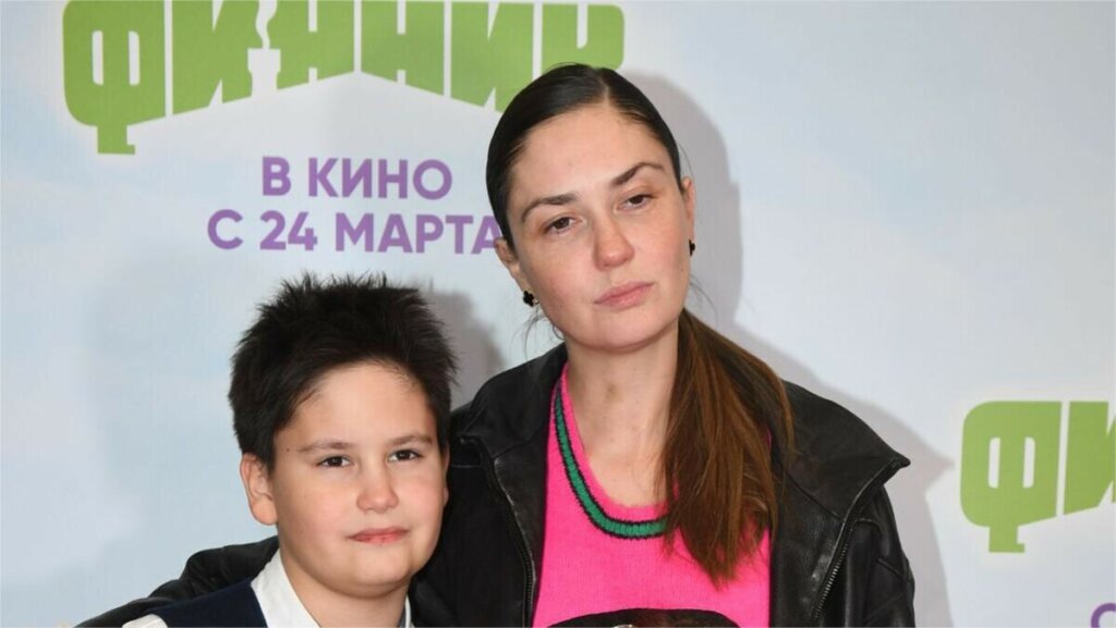 Агата Муцениеце согласилась отдать сына Павлу Прилучному: появились подробности