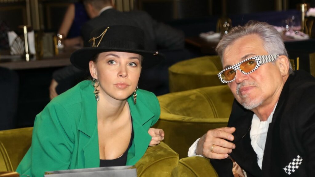 Адвокаты официально подтвердили развод Полины Дибровой и пригрозили исками всем хейтерам