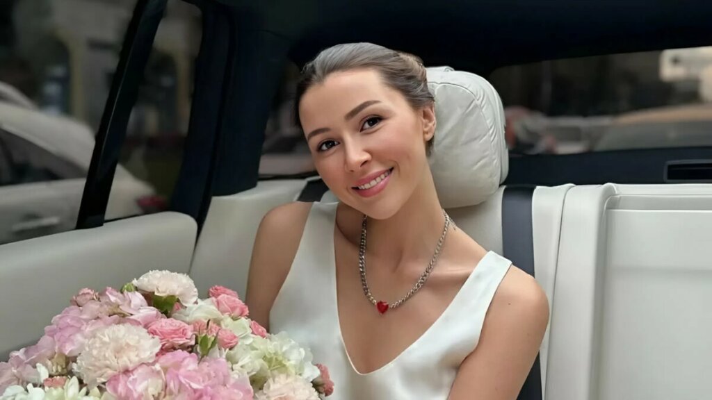 Анна Заворотнюк опубликовала редкое фото улыбающегося Петра Чернышева с детьми