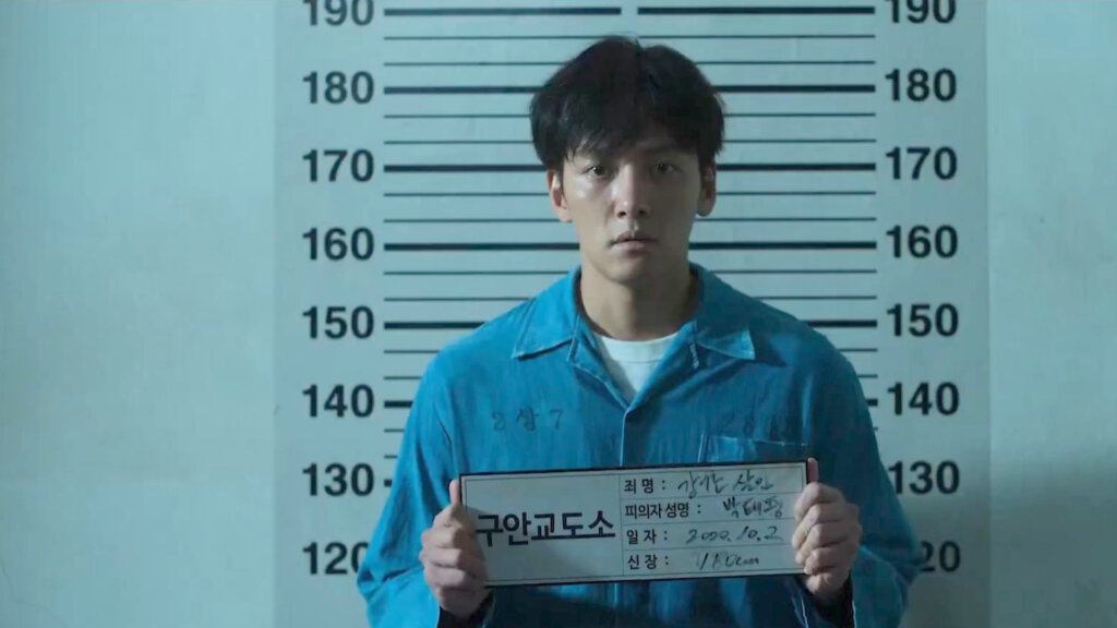 Из жертвы в охотника: Чи Чхан-ука не остановить в захватывающей дораме «Слепленный город»