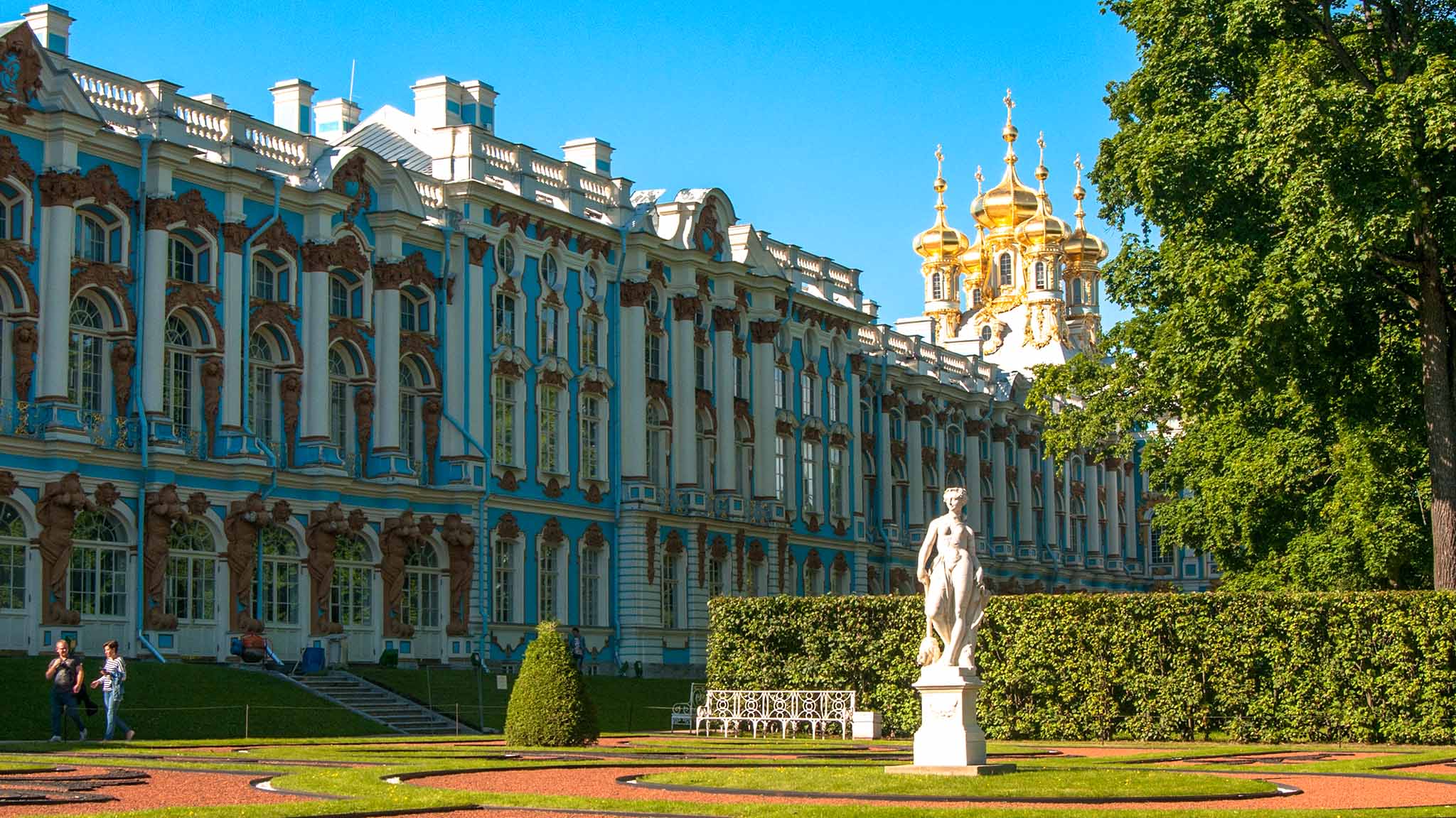 Экскурсии в пушкин с посещением дворца. Большой екатерининский дворец в царском селе. Петергоф царское село. Пушкин санкт-петербург екатерининский дворец. Город пушкин екатерининский дворец.