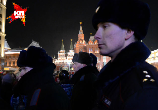 Шатай режим. Ночной забег москва. Смешной дымоход. Москва бежит ночь шатает мой режим. В казани мобилизованные устроили бунт.