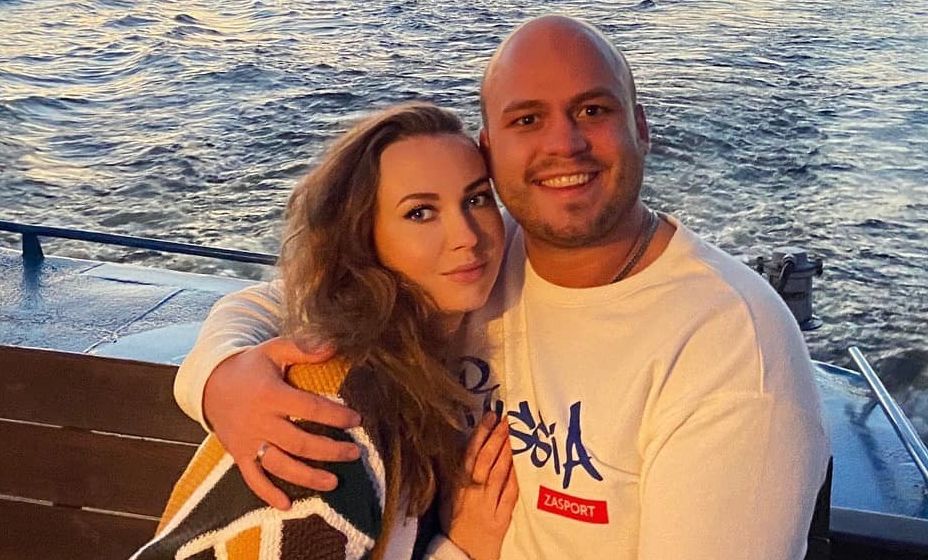 Жена Ивана Верясова Юлия очень переживает за мужа. Фото: Соцсети Ивана Верясова