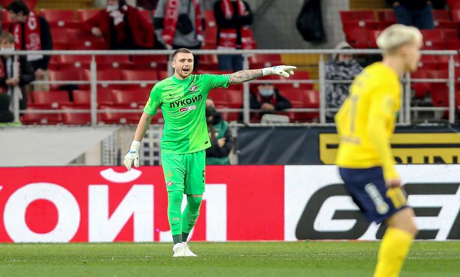 Александр Селихов мало играет за красно-белых в этом сезоне. Фото: Твиттер ФК «Спартак»