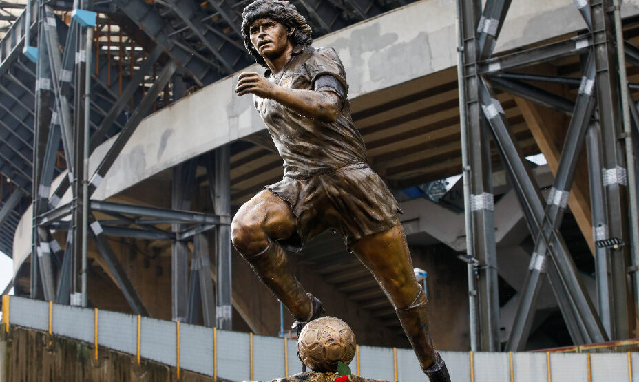 Диего Марадона, футбол