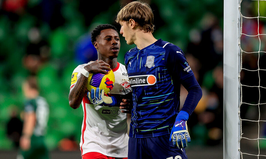 Матвей Сафонов, футбол