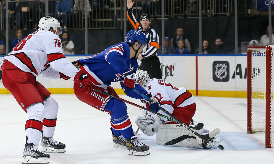 Петр Кочетков, хоккей