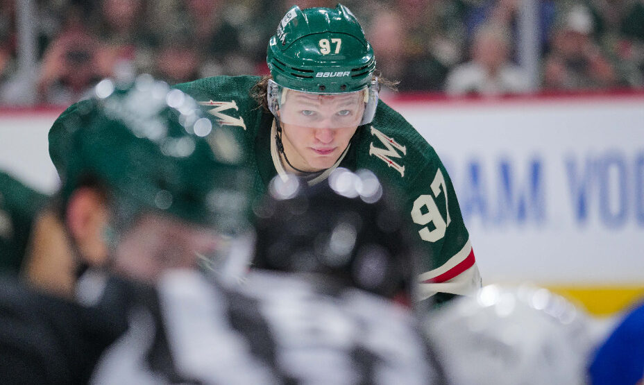 Кирилл Капризов, хоккей