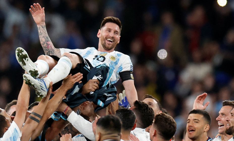 Будут ли Месси носить на руках в Аргентине после ЧМ-2022? Фото: Reuters 