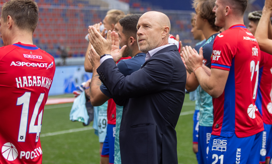 Владимиру Федотову не понравилось поведение легионеров.
Фото: ПФК ЦСКА