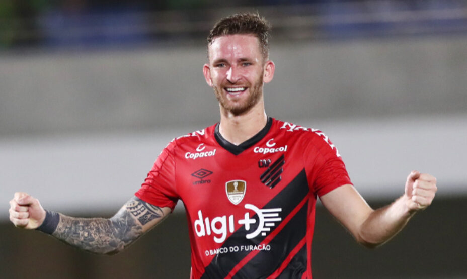 Лео Перейра