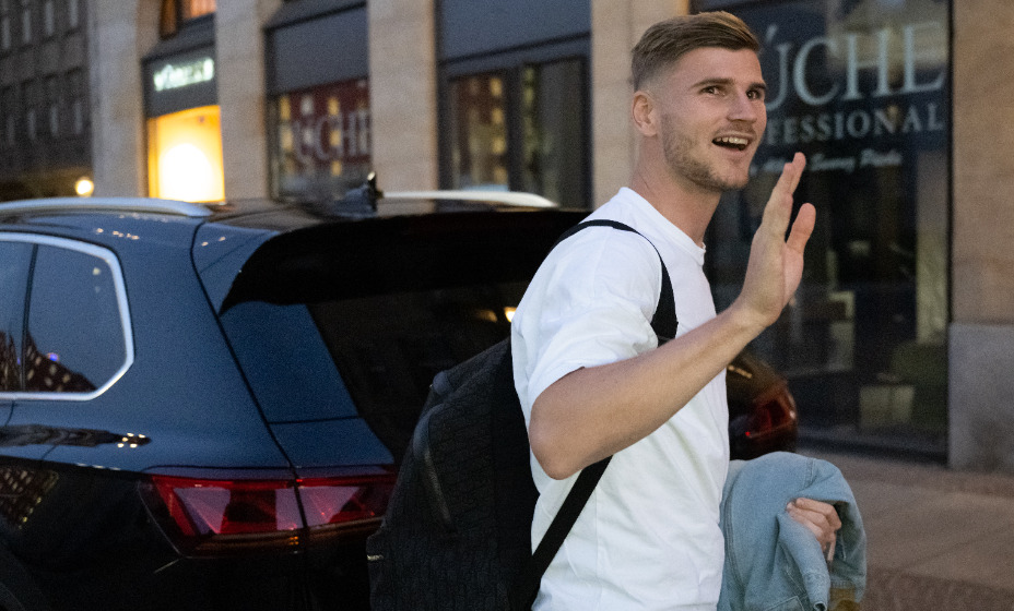 Тимо Вернер прилетел в Германию. Фото: Global Look Press