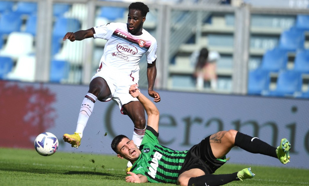 Булайе Диа принес победу «Салернитане» над «Вероной» со счетом 2:1. Фото: Global Look Press