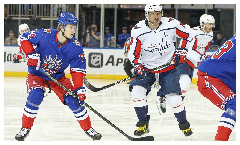 Александр Овечкин вышел на второе место в гонке лучших бомбардиров НХЛ. Фото: Reuters